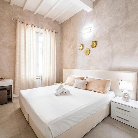 5 Minuti - Duomo Tripla Suite Luxury Florence Exterior photo