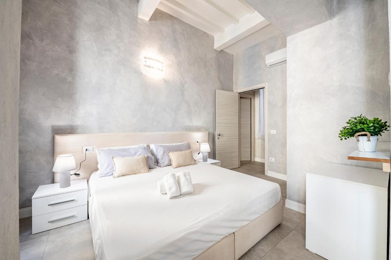 5 Minuti - Duomo Tripla Suite Luxury Florence Exterior photo
